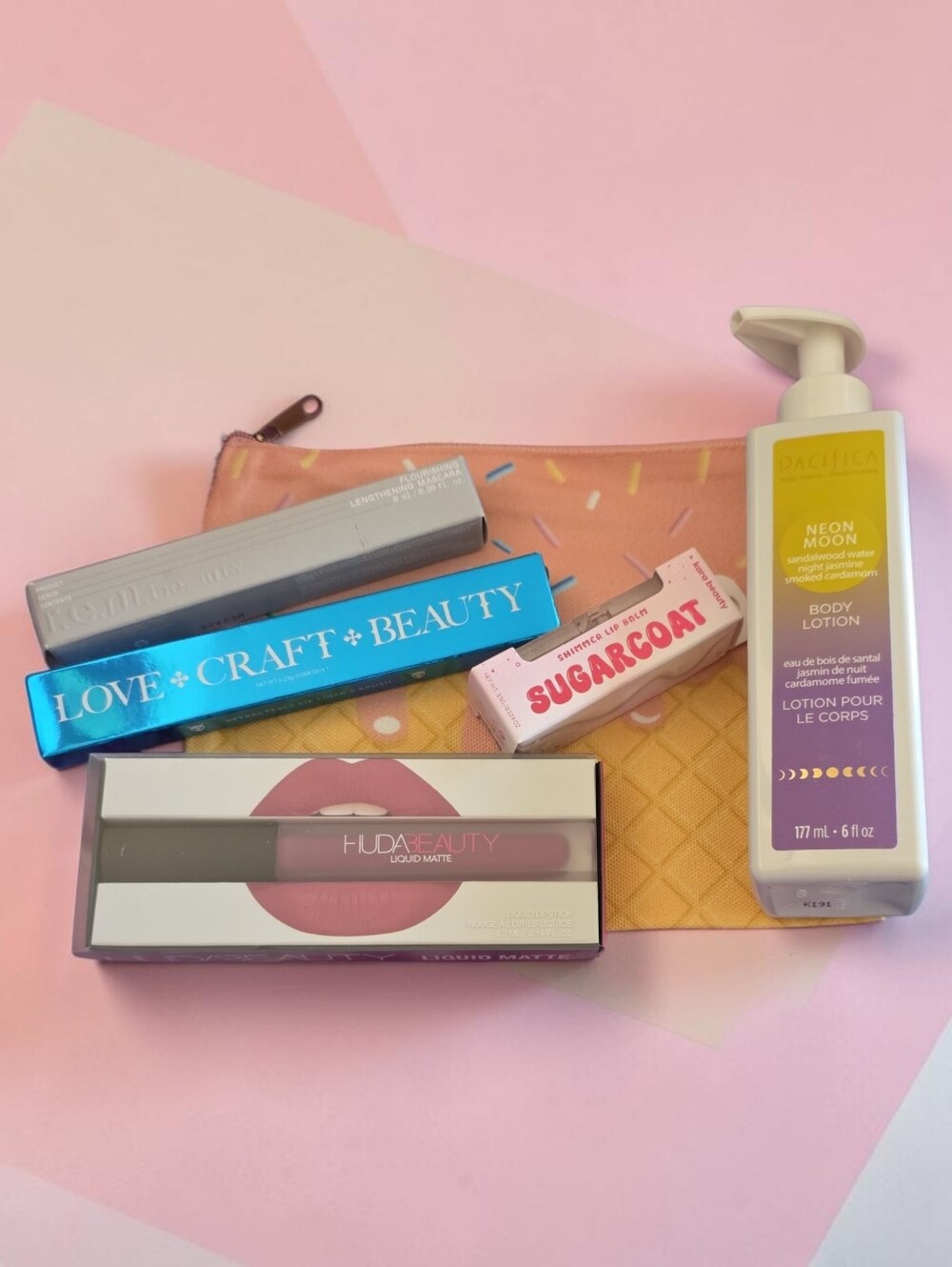 HUDA BEAUTY Liquid Matte And Beauty Bundke